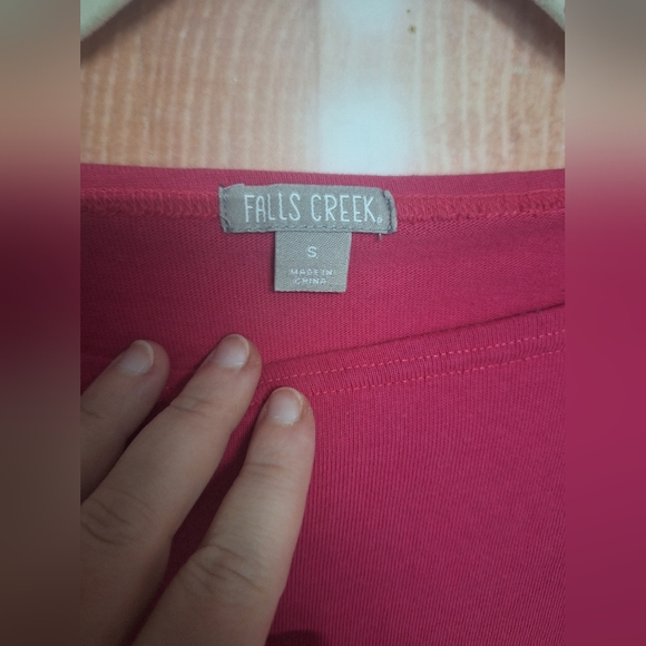 Falls Creek pink ruffle sleeve t-shirt size small - Picture 3 of 3